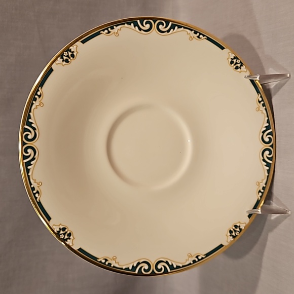 NEW Royal Doulton St. Regis H 5210 Saucer Fine Bone China - Picture 3 of 7